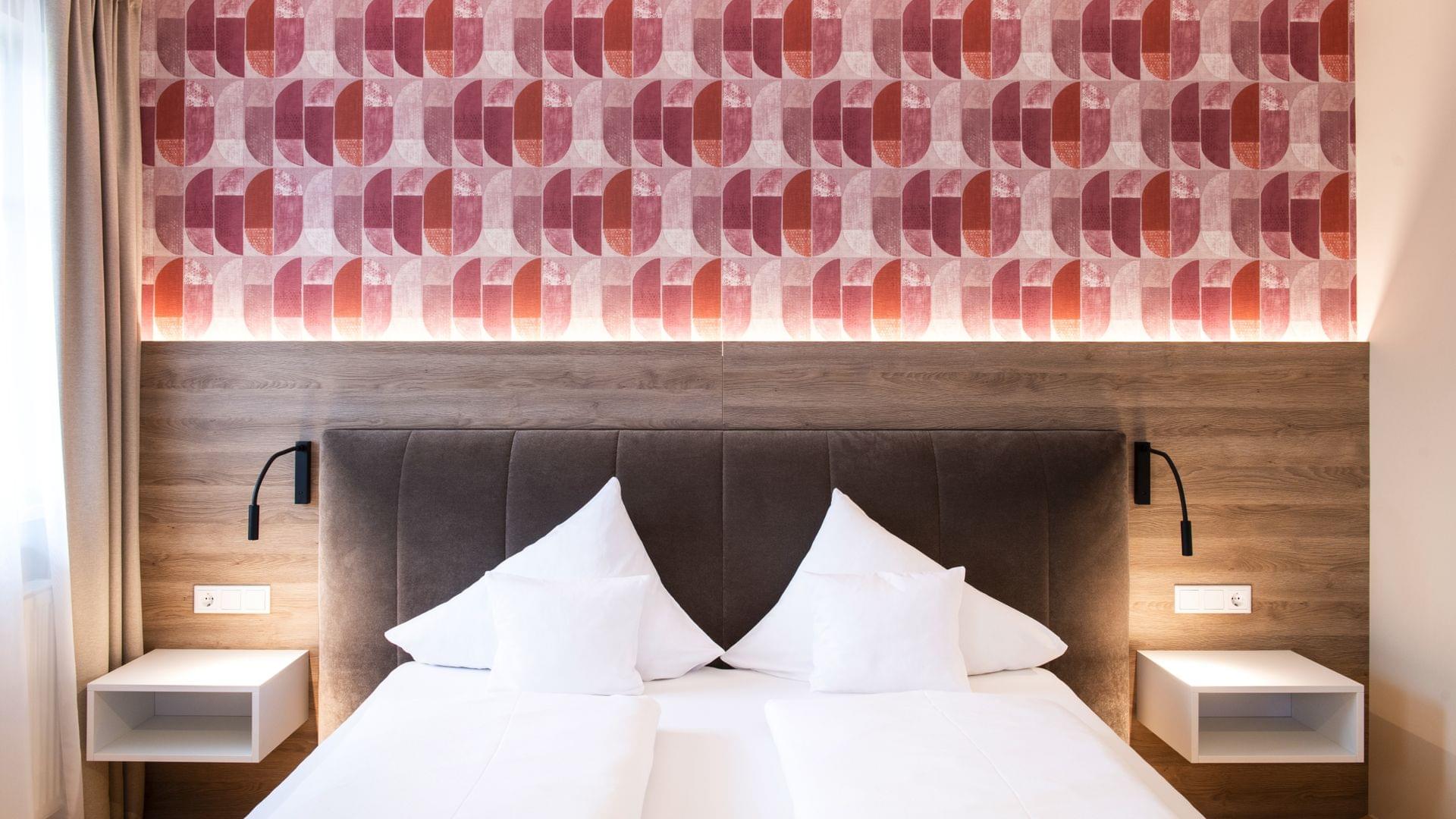 neues DZ im Zentrum Hotel Himmelreich mit Garage und Garten